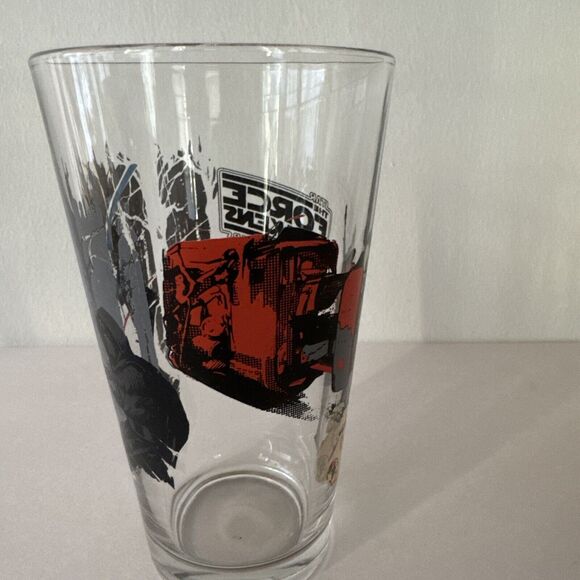 Star Wars Force Awakens PINT GLASS...Alamo Promo Collectible - Picture 7 of 16
